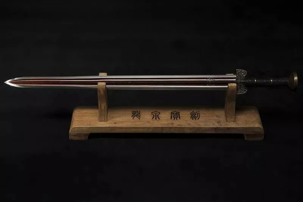 (铸剑大师是谁)铸剑大师下载：精湛技艺，打造华丽神兵