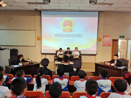 探索青春校园模拟器正版：在虚拟校园中体验真实的校园生活与成长之旅
