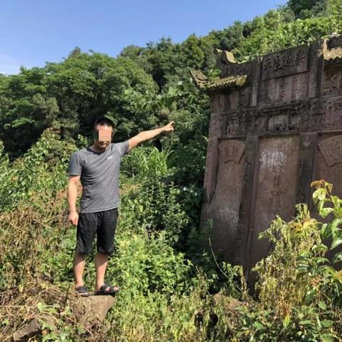 (盗墓笔记探险之旅)探秘余岁盗墓笔记：古墓探险者们的惊险经历