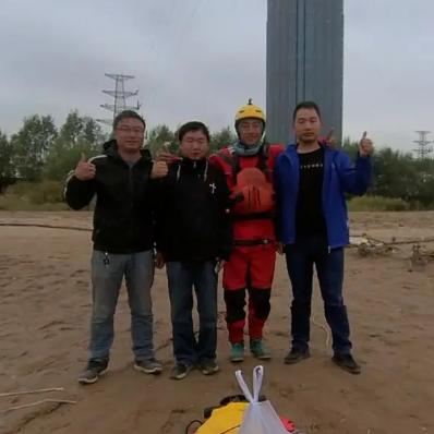 探索极限救援真实事件：感人故事背后的英雄精神与生死时刻的抉择
