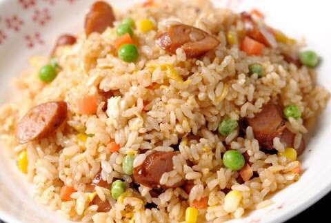 学会蹦蹦炒饭的制作方法，做出口感香醇、色香味俱全的美味佳肴