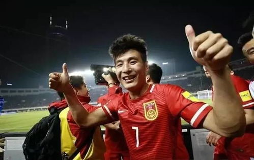 (德国足球女球迷)德国女球迷驰援，飞赴厦门为国足加油助威