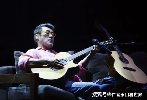 (李宗盛凡人歌现场版)李宗盛与《凡人歌》：探索平凡人生中的深刻哲理与情感共鸣
