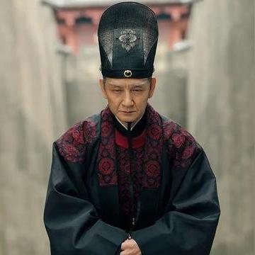 (地球人与穿越者的战争 小说)穿越时空的地球战争：一场人类与外星种族的生死对决