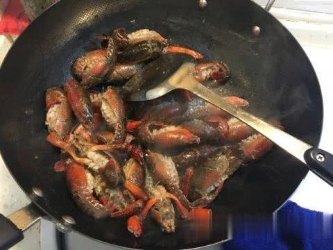 (末日晚餐)末日餐厅测试：厨师们面对灾难求生求存，菜肴之外的终极考验