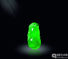 (盘点二十种绿色宝石)探索自然之美：揭示45种独特而迷人的绿色宝石全景及其神秘寓意