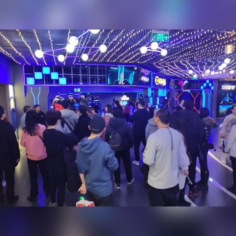 探索时空之旅:穿越历史与未来的奇妙冒险,领略宇宙的无限奥秘