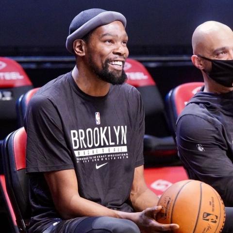 (死神pk火影绊整合版)火影忍者与死神绊战iOS版:究竟谁才是最强的战斗之神?