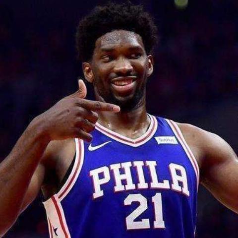 《精灵宝可梦》手游：探索奇幻世界，捕捉梦幻精灵，挑战全球训练师的冒险之旅！