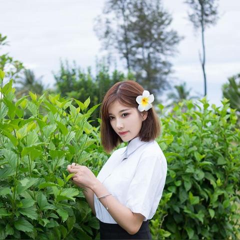 秋之回忆1：回溯时光的甜蜜与苦涩，在季节转换中找寻曾经的自我