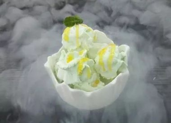 探寻冰火传说奶油的独特风味与制作技巧，品味传统与创新的融合美味