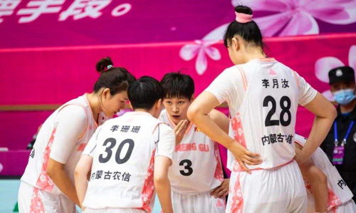 四川女篮在CBA女子篮球联赛中以81-68战胜浙江女篮，展现出强大实力和团队合作精神